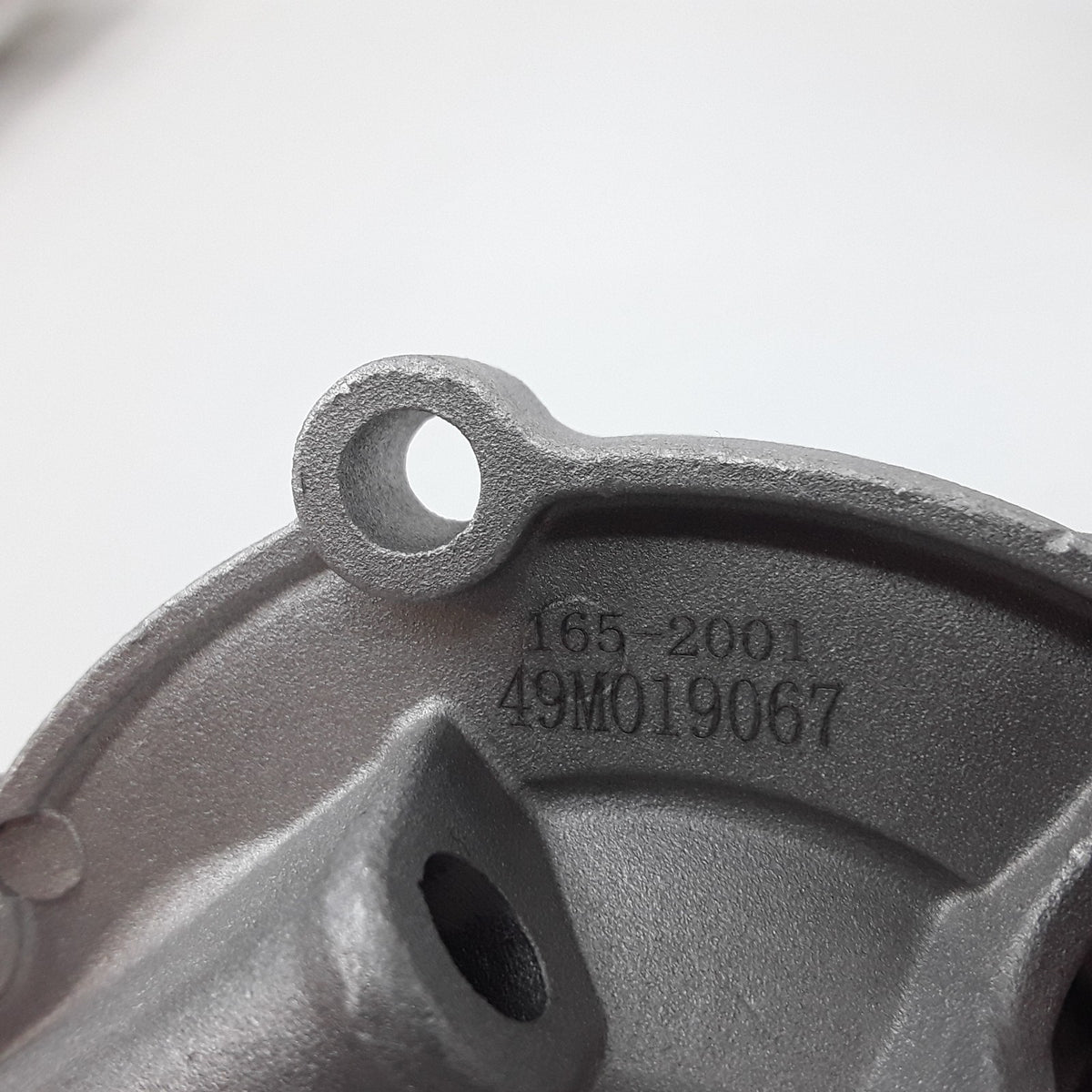 Engine Water Pump For Chevrolet Tracker Suzuki Aerio Esteem Vitara SX4 1996-2009