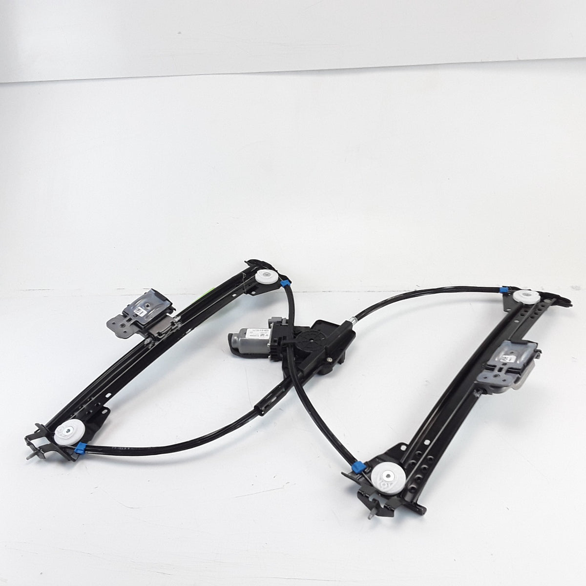 1506037-98-F Front Left Hand Window Regulator For Tesla Model S 2021-2025 OEM
