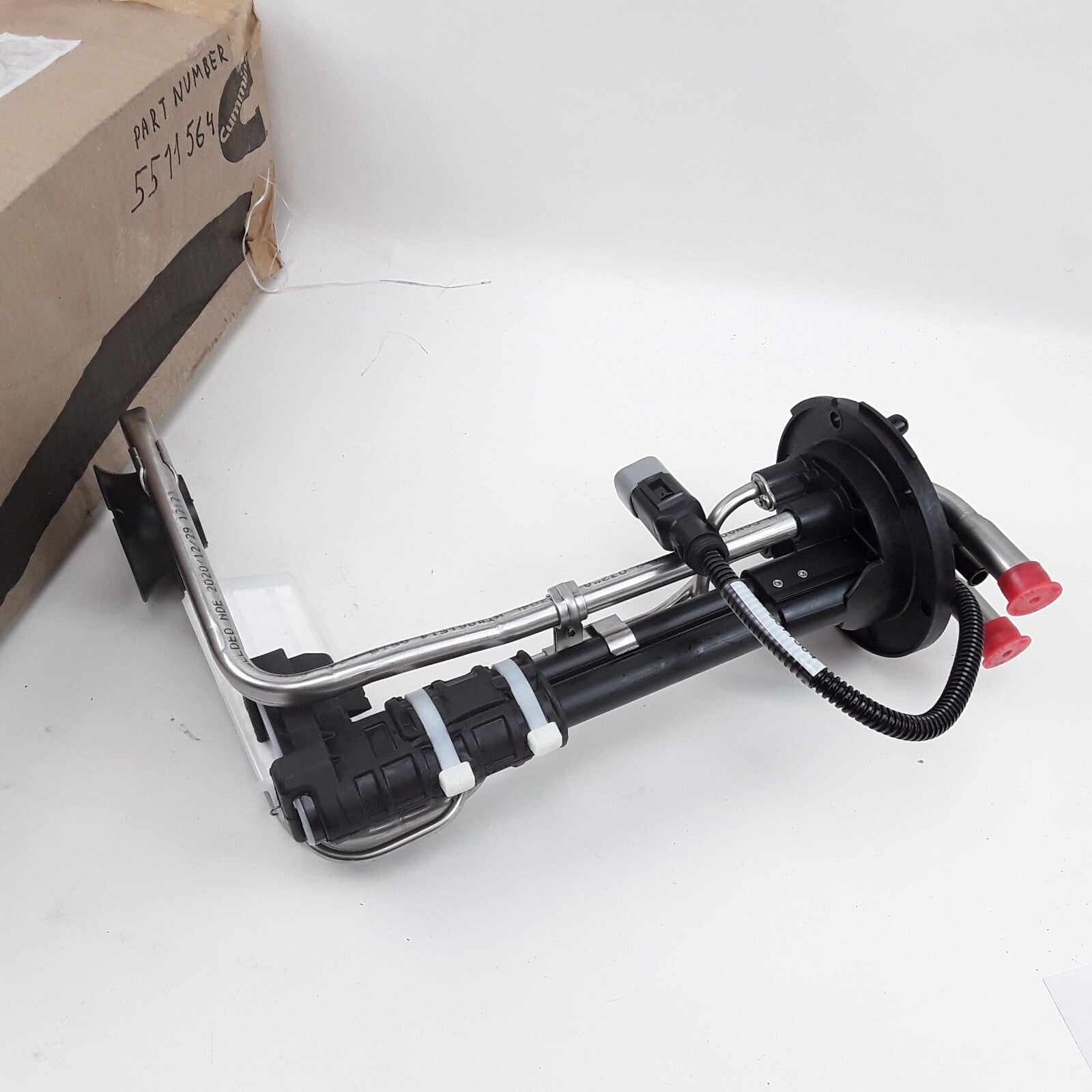 Cummins 5511564 DEF Diesel Exhaust Fluid Head Unit Level & Quality Sensor