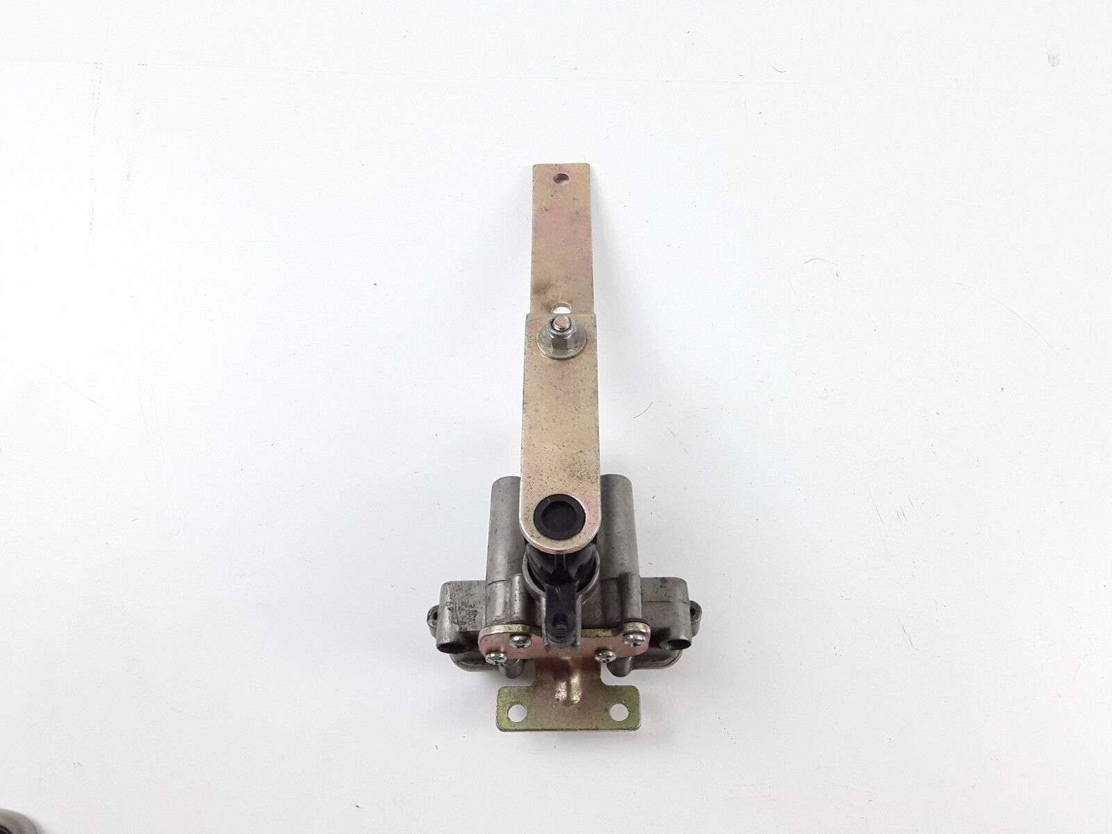 Height Control Valve Hadley Fits Kenworth 15774.607 90554111 90554007 SM3687 1/8 - HotCarParts