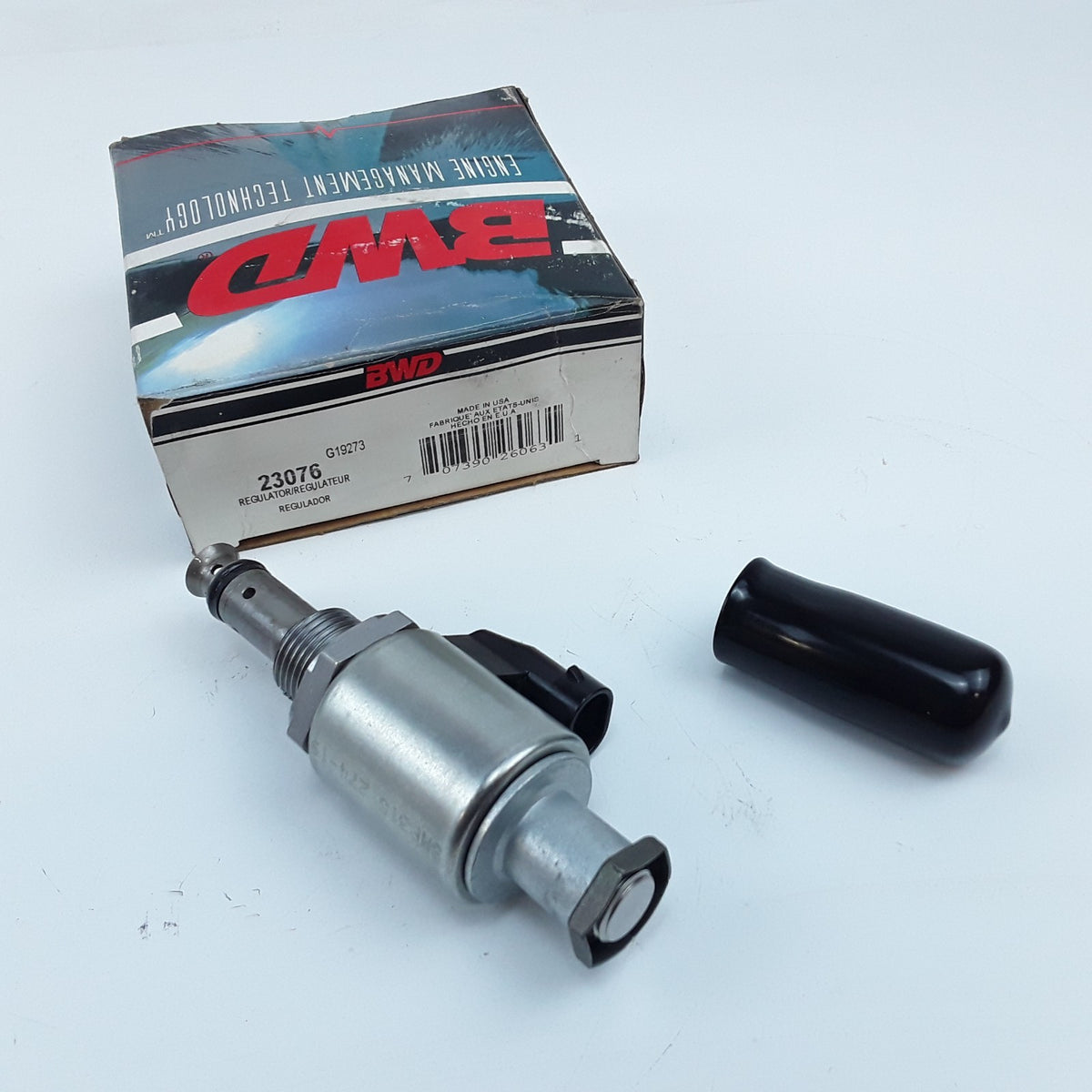 Fuel Pressure Regulator Fits IC Corporation Ford International (1993 1994-2007)