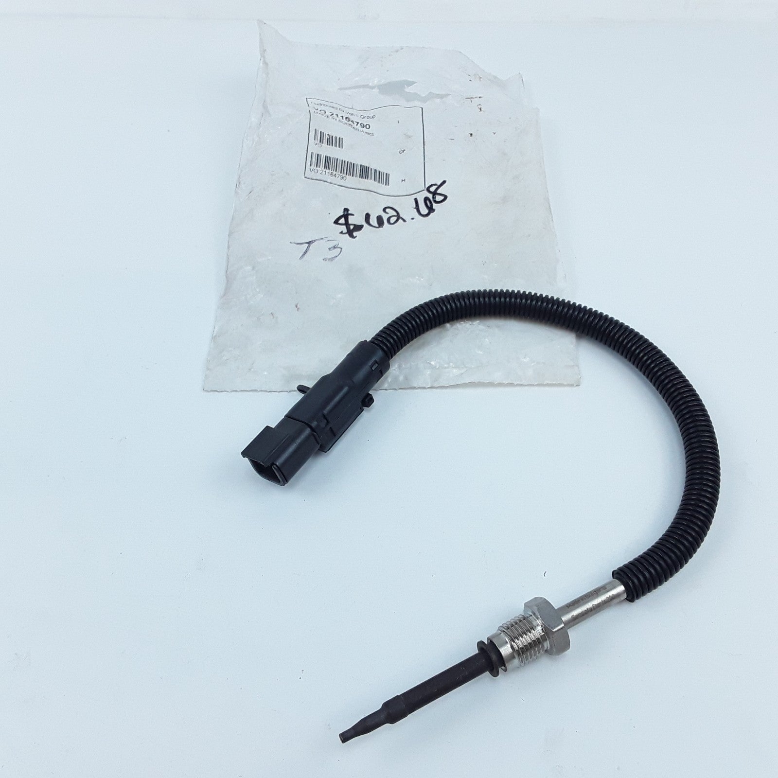 OEM 21164790 Exhaust Gas Temperature (EGT) Sensor For Volvo D13 D11 Mack MP7,MP8
