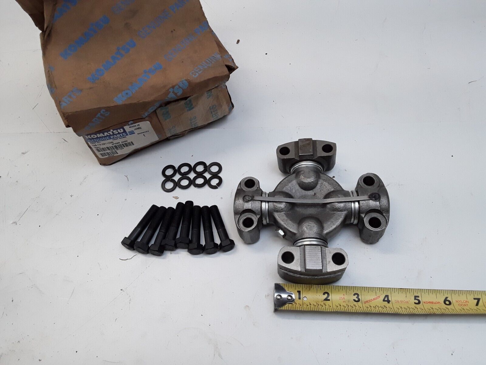 GENUINE OEM Komatsu 145-14-35110W SPIDER & BEARING KIT 145-14-35110, 1451400190 - HotCarParts