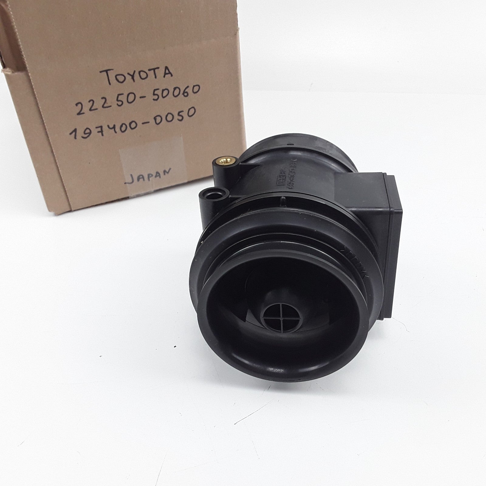 Genuine 22250-50060 Mass Air Flow Meter Sensor Fits Lexus LS400 SC400 1996-1997