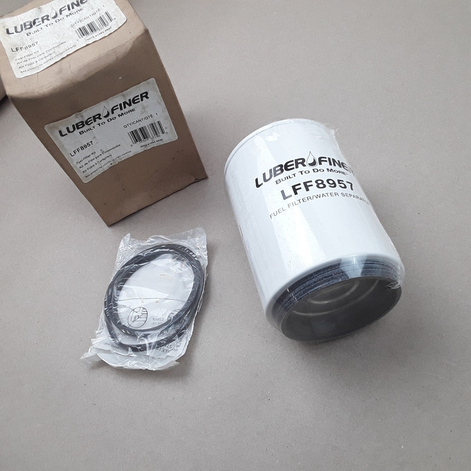 Luber-Finer LFF8957 Oil Filter For Western Star Freightliner Blue Bird 1999-2018