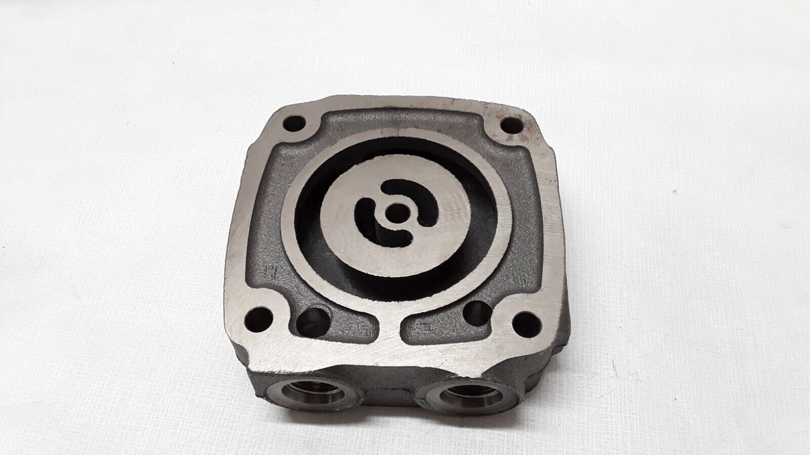CUMMINS HEAD,1 CYL COMPRESSOR 3559047 3559046 FAST SHIPPING - HotCarParts