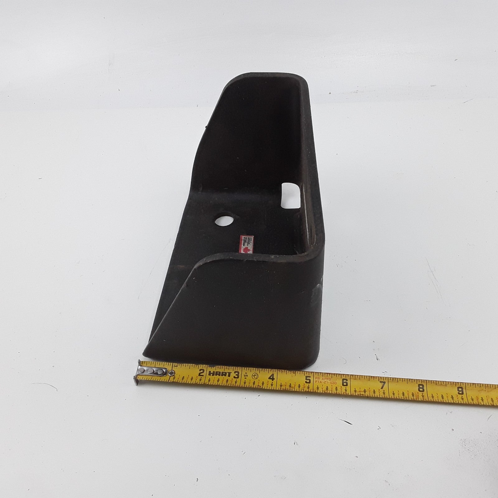 Mack 300S4537M2 Bracket For Heavy Duty and High Performance Vehicles