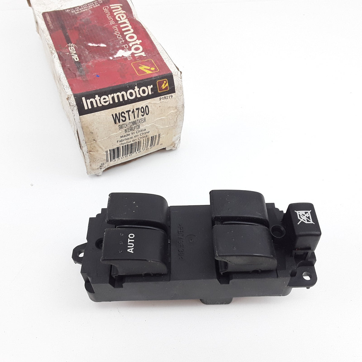 Left Power Window Switch Fits Mazda 3 (2004 2005 2006 2007 2008 2009)