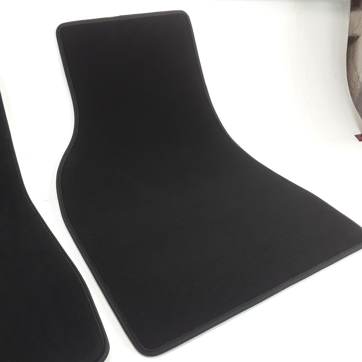 Model X 2015-2021 Front LH 1st Row Floor Mat Kit 1100517-00-C OEM