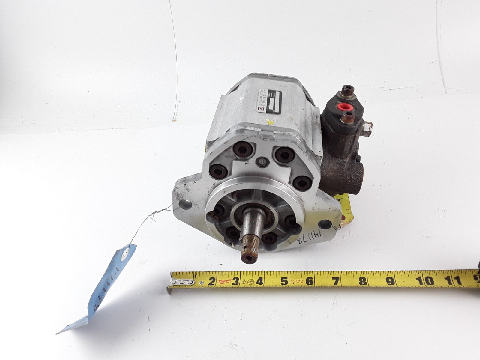 Sauer Danfoss Hydraulic Pump Motor Fan Drive W/Valve 551101134160 121.25.040.0c