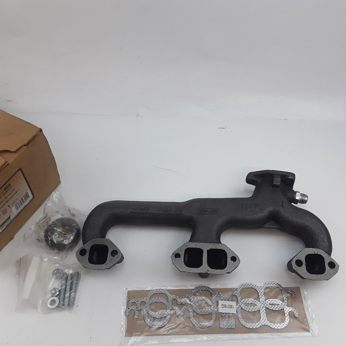 Exhaust Manifold For Chevrolet GMC Isuzu Workhorse 1996 1997 1998 1999 2000-2005