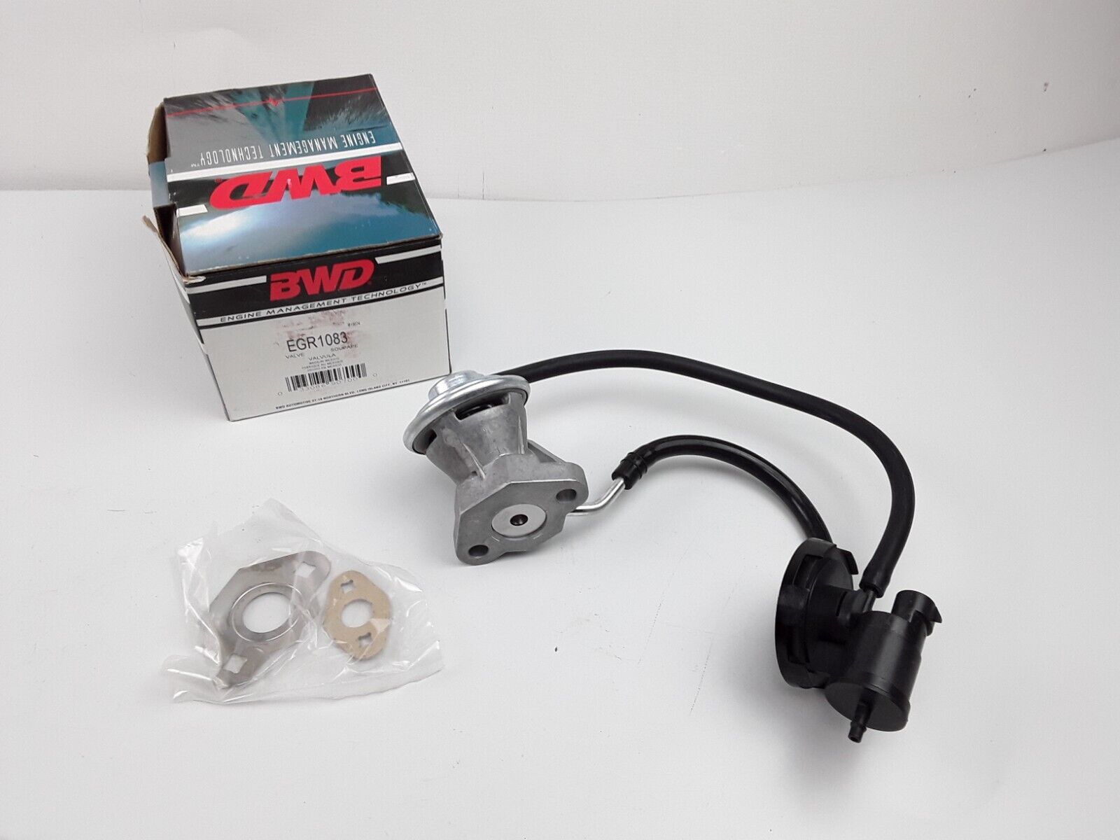 EGR Valve for Chrysler Intrepid Dodge Intrepid Eagle Vision LHS 3.5L 1993 1994 - HotCarParts