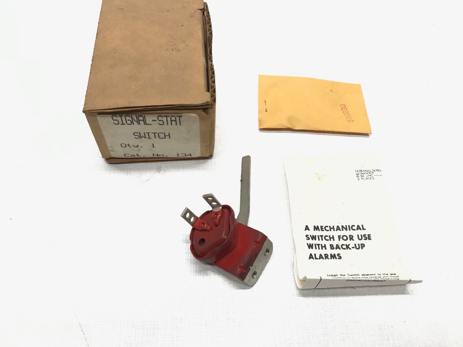 SIGNAL-STAT SWITCH for use with back-up alarms for Cat. No. 134 - HotCarParts