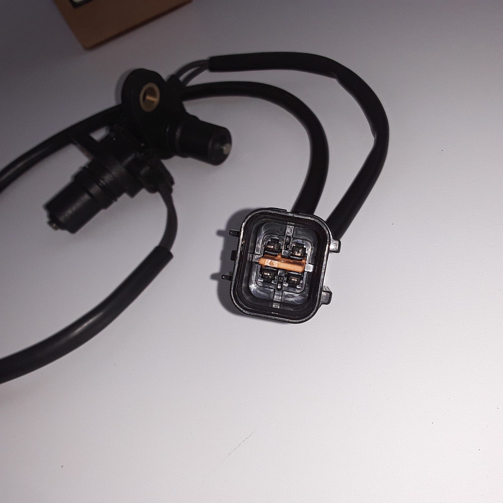 Automatic Transmission Speed Sensor Fits Hyundai Elantra Tiburon (1996-2001)