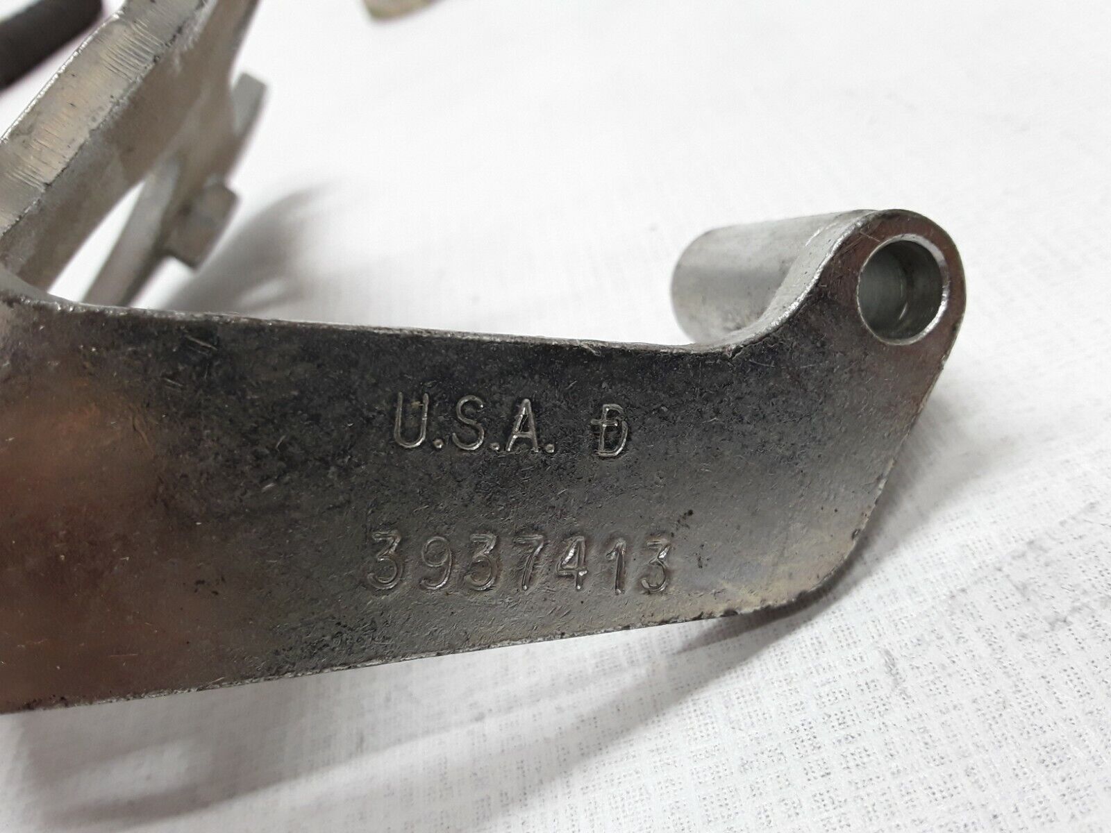 Cummins BRACKET,SOLENOID 3937413 MAKE BEST OFFER !!! - HotCarParts
