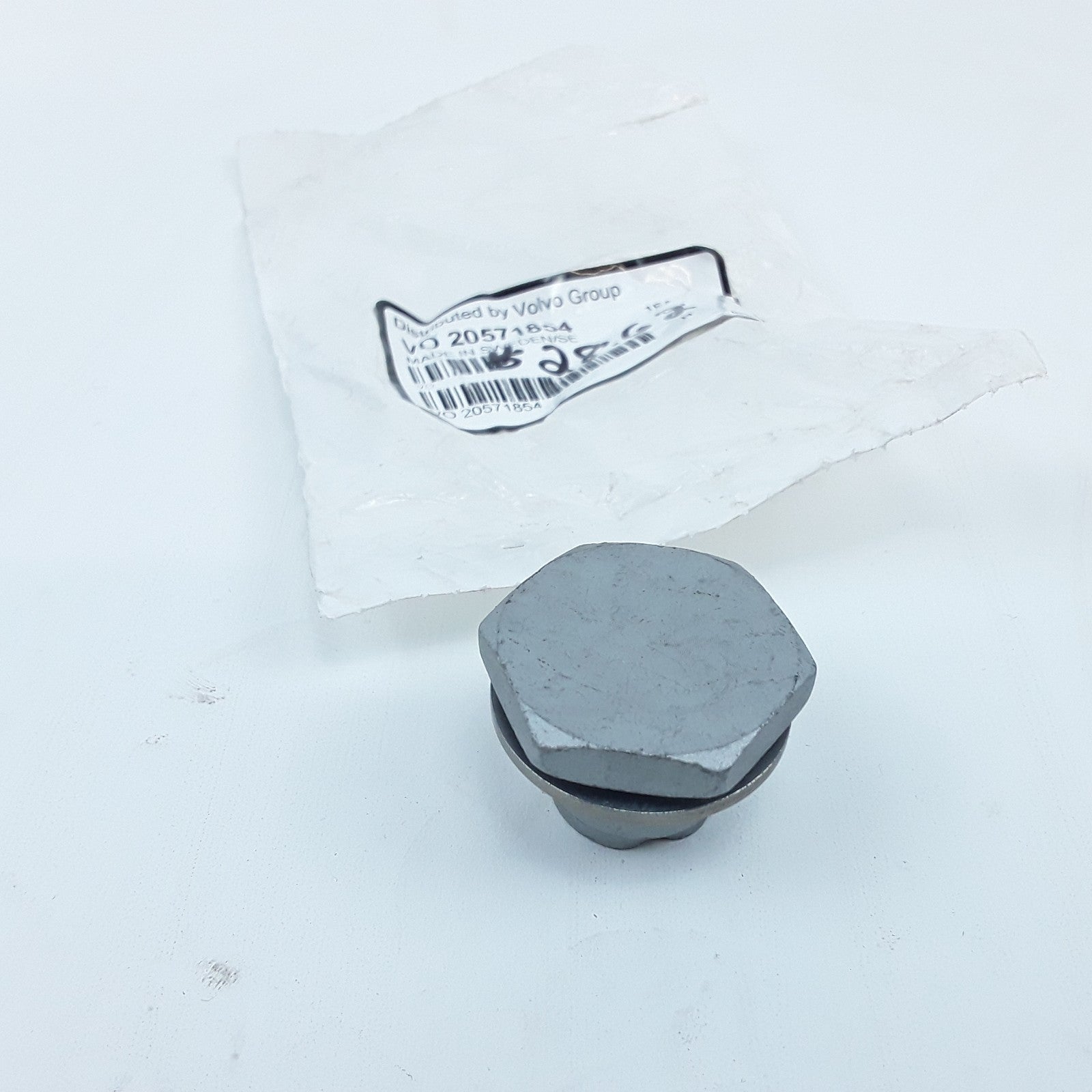 OEM Magnetic Plug Fits Volvo 9700 Grand VNL VT 9700 VNM Mack Granite (2009-2021)