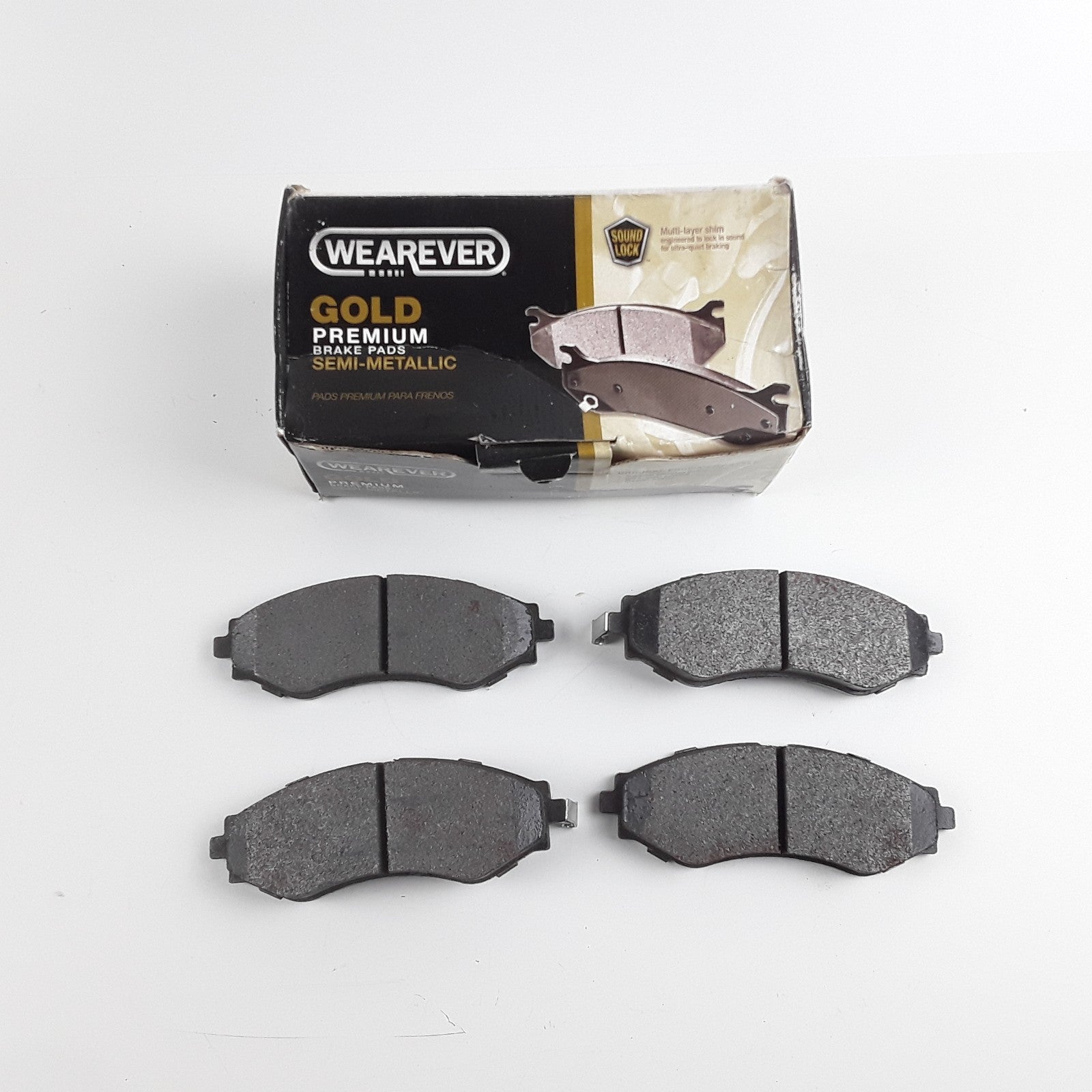 Front Disc Brake Pad Set For Pontiac Suzuki Chevrolet Daewoo (1999 2000-2016)