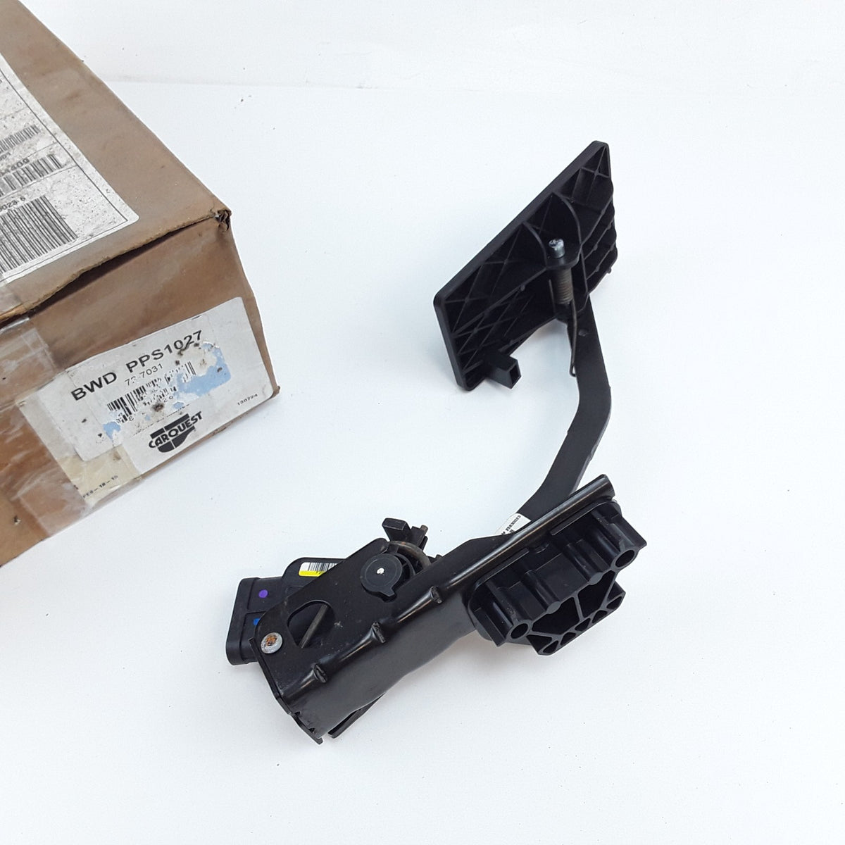 Accelerator Pedal Sensor Fits Buick Allure LaCrosse Chevrolet Impala (2005-2008)