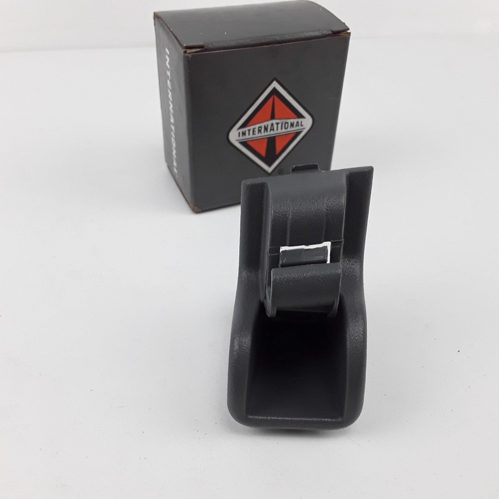International 3565233C2 Sun Visor Clip For Navistar Trucks Supersedes 3565233C1