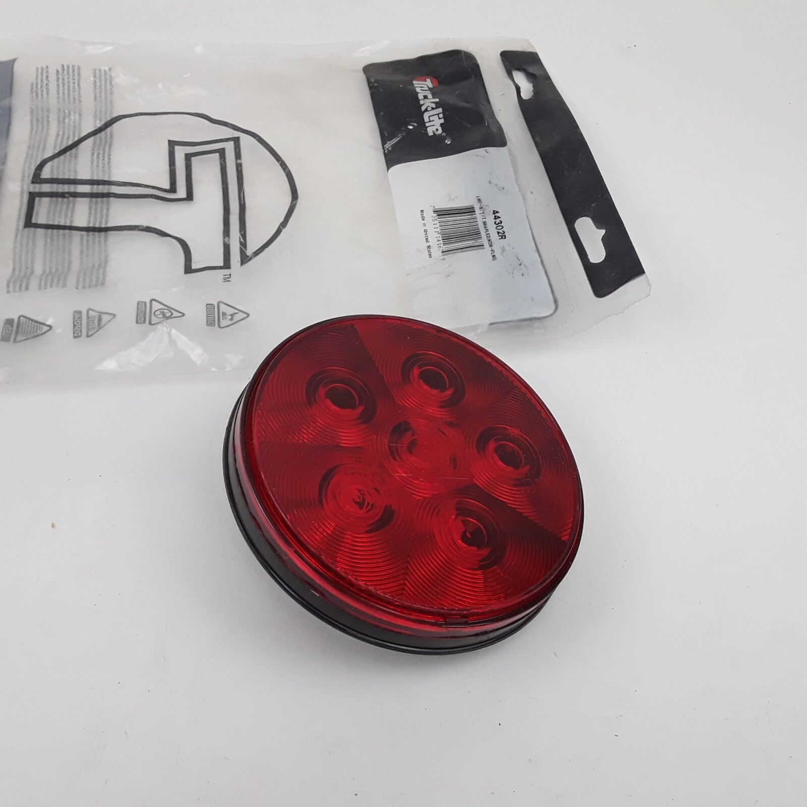 Truck-lite Super 44 Brake/Tail /Turn Signal Light - LED 12v