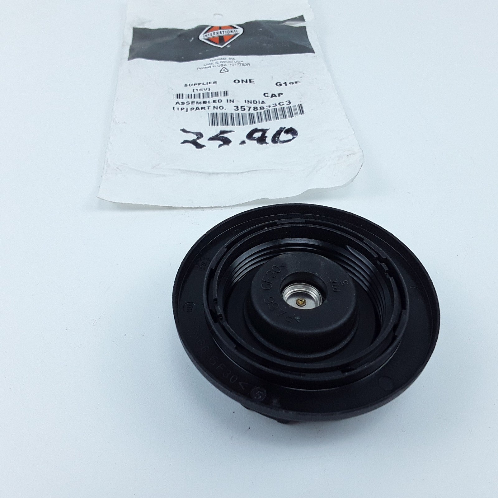 Engine Coolant Reservoir Cap Fits International Ford Buick Cadillac (1991-2022)