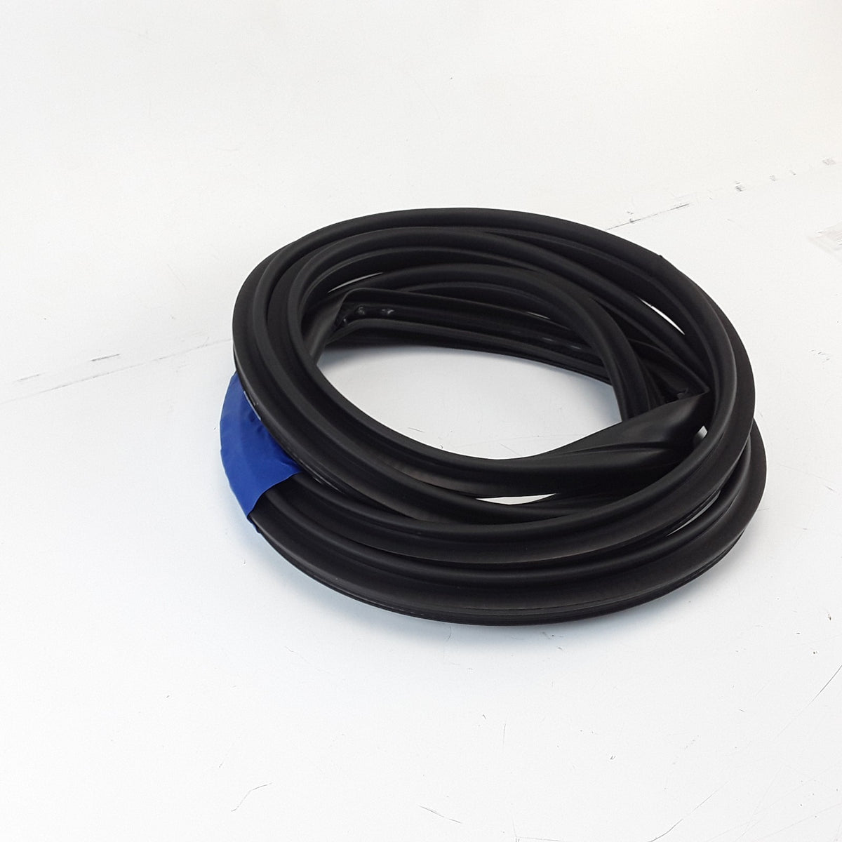 1459237-00-F Right Hand Front Primary Body Seal For Tesla Model X 2015-2025 OEM