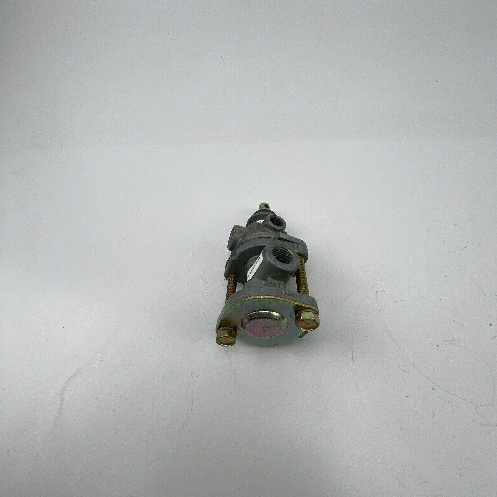 OEM Mack 20qe1283r ( 289120 ) PP7 Dash Brake Trailer Supply Valve - HotCarParts