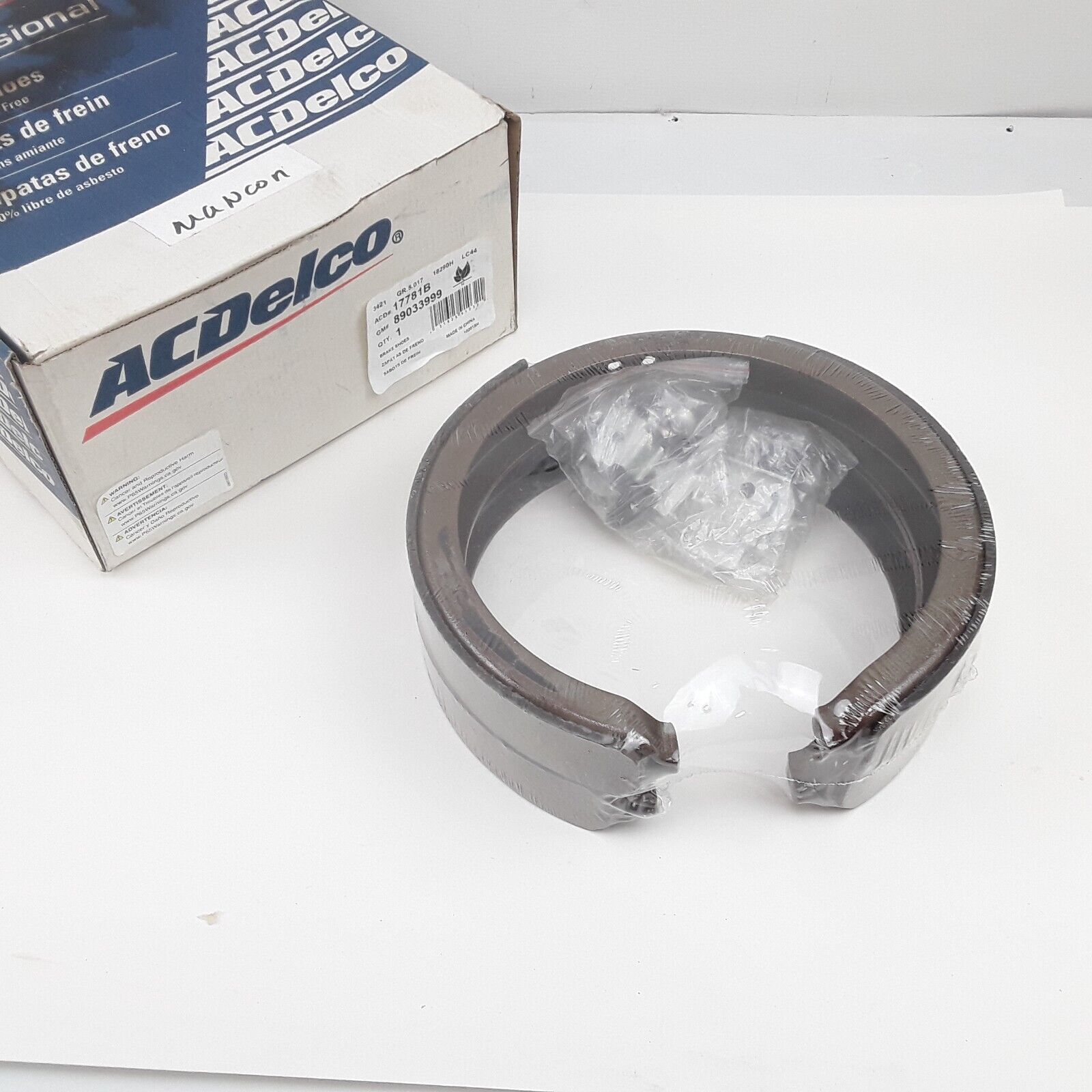 OEM ACDelco 17781B Parking Brake Shoe Rear Fits Cadillac Chevrolet GMC 1999-2014