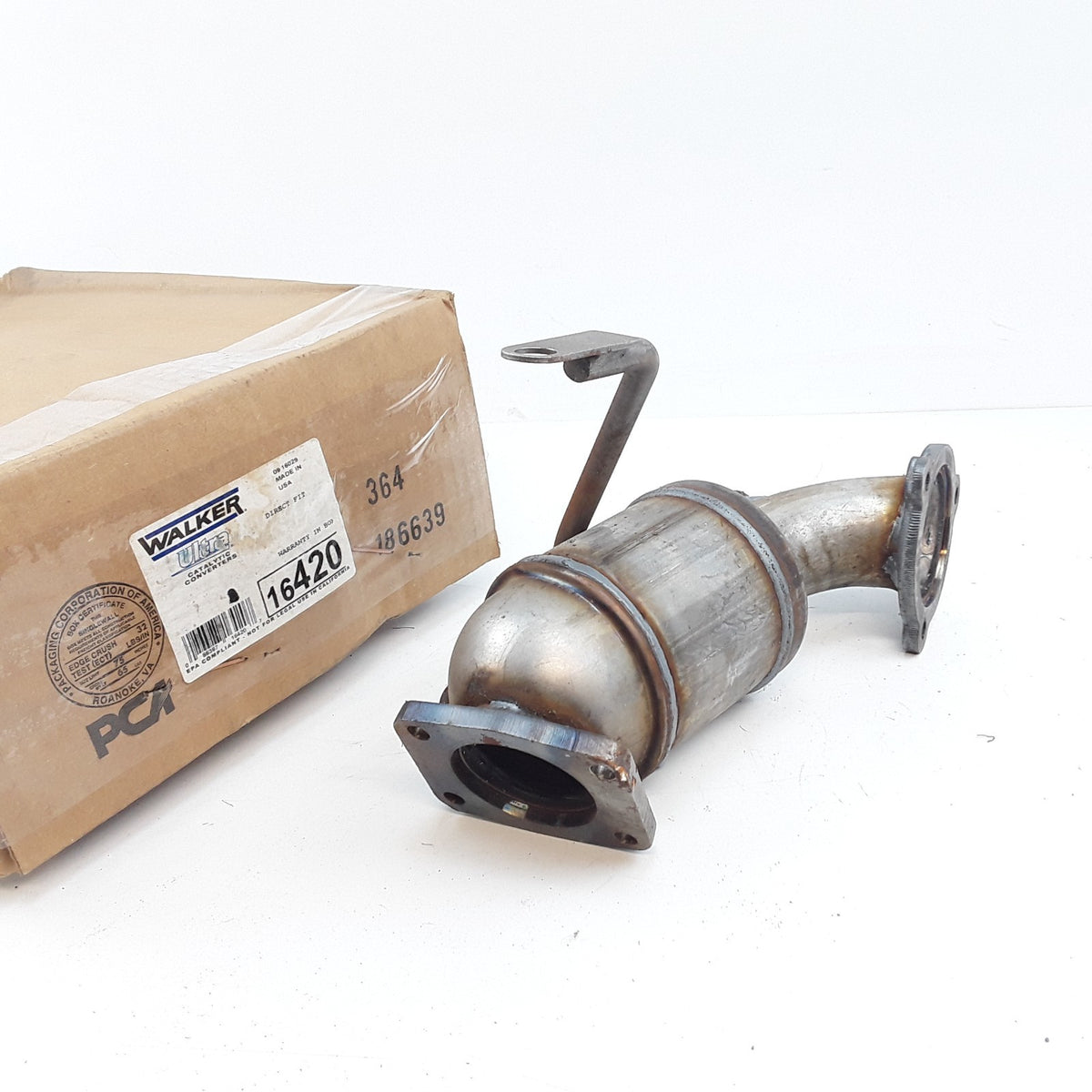 Catalytic Converter For Volvo V40 S40 2000 2001 2002 2003 2004 1.9L