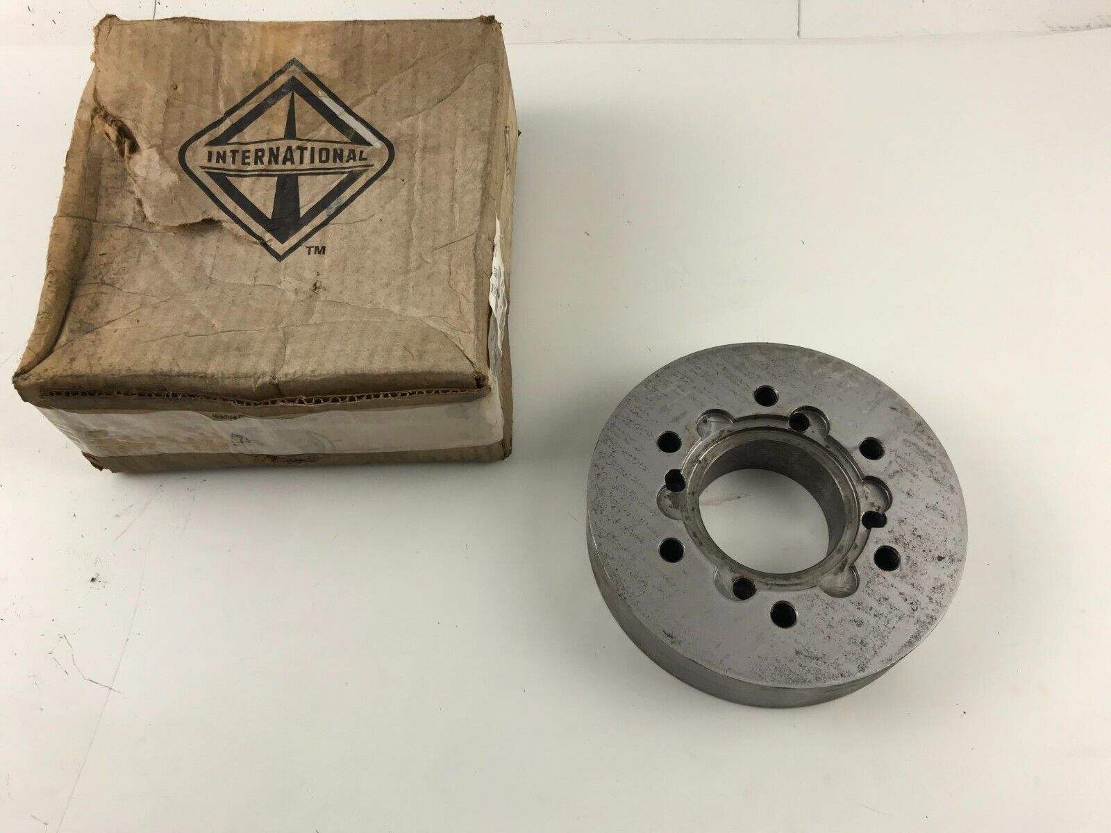 GENUINE OEM INTERNATIONAL FLANGE 3588712C2 FAST SHIPPING - HotCarParts