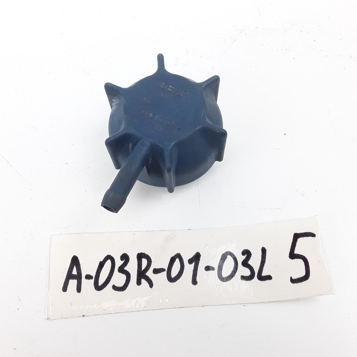 Volvo 20461002 Engine Coolant Reservoir Cap Fits Volvo VNM VNL VN 2004 2005-2007