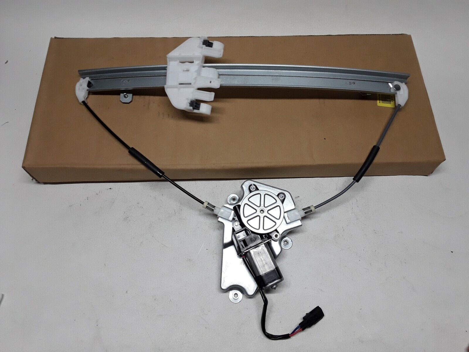 Power Window Motor Regulator Front Right Passenger for Jeep Liberty 2006,2007 - HotCarParts