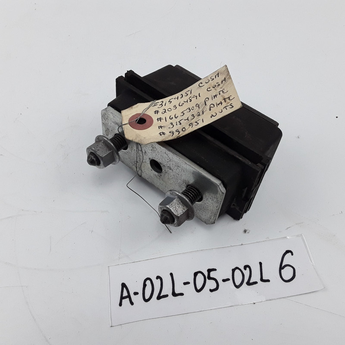 Volvo Radiator Mounting Rubber Buffer Cushion 3154251 20364891 1665309 3154321