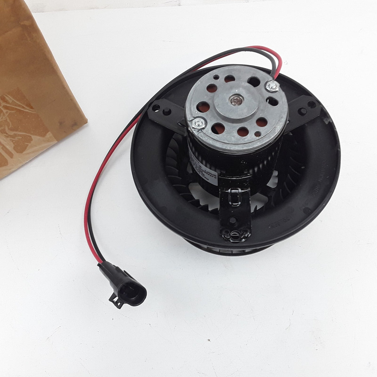 Single Flanged Blower Motor Fits Sterling Truck Volvo Freightliner (1989-2005)