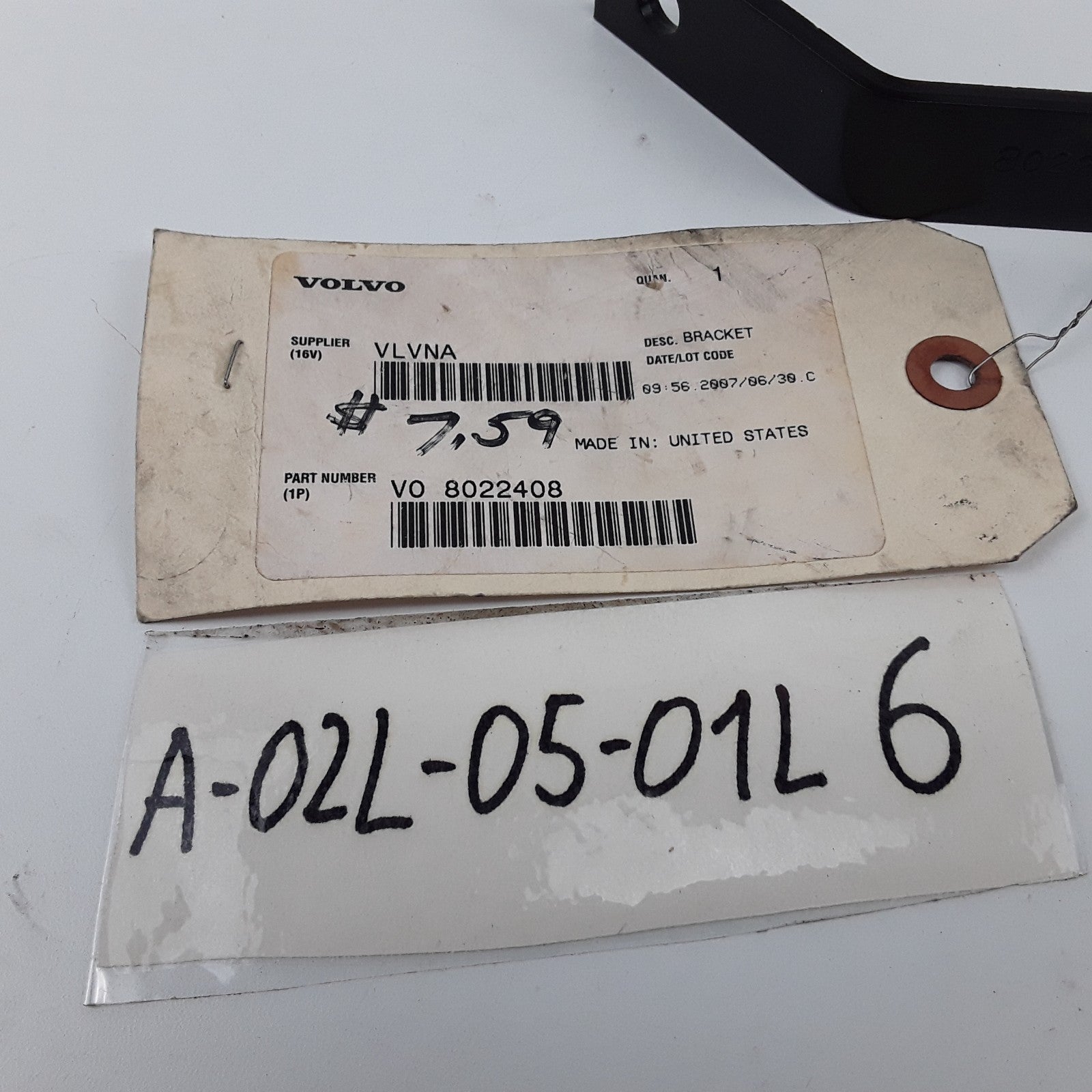 Volvo 8022408 Multi-Purpose Bracket Assembly Fits Mack Volvo Trucks