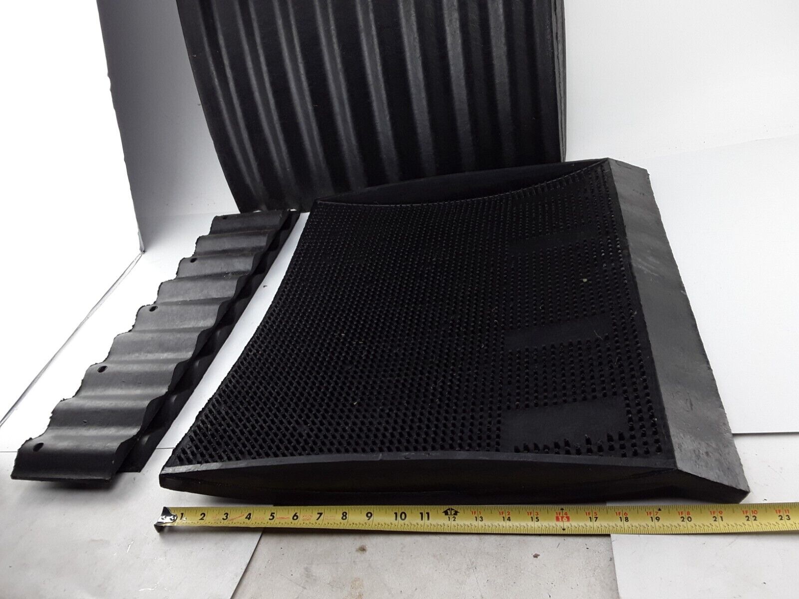 GENUINE Life-Time Pair Set Truck Fenders Black Rubber 22 x 24 inch made in USA - HotCarParts