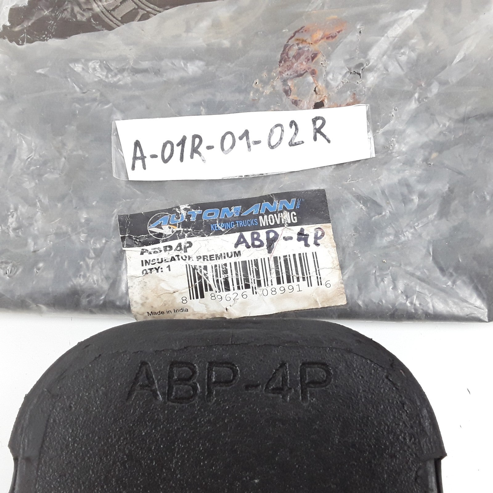 Automann ABP-4P Front Leaf Helper Spring Insulator Pad Assembly For Mack
