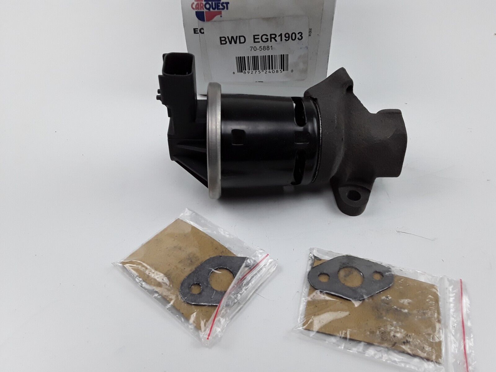 Exhaust Gas Recirculation EGR Valve Fits Concorde,Intrepid,Sebring,Stratus NEW - HotCarParts