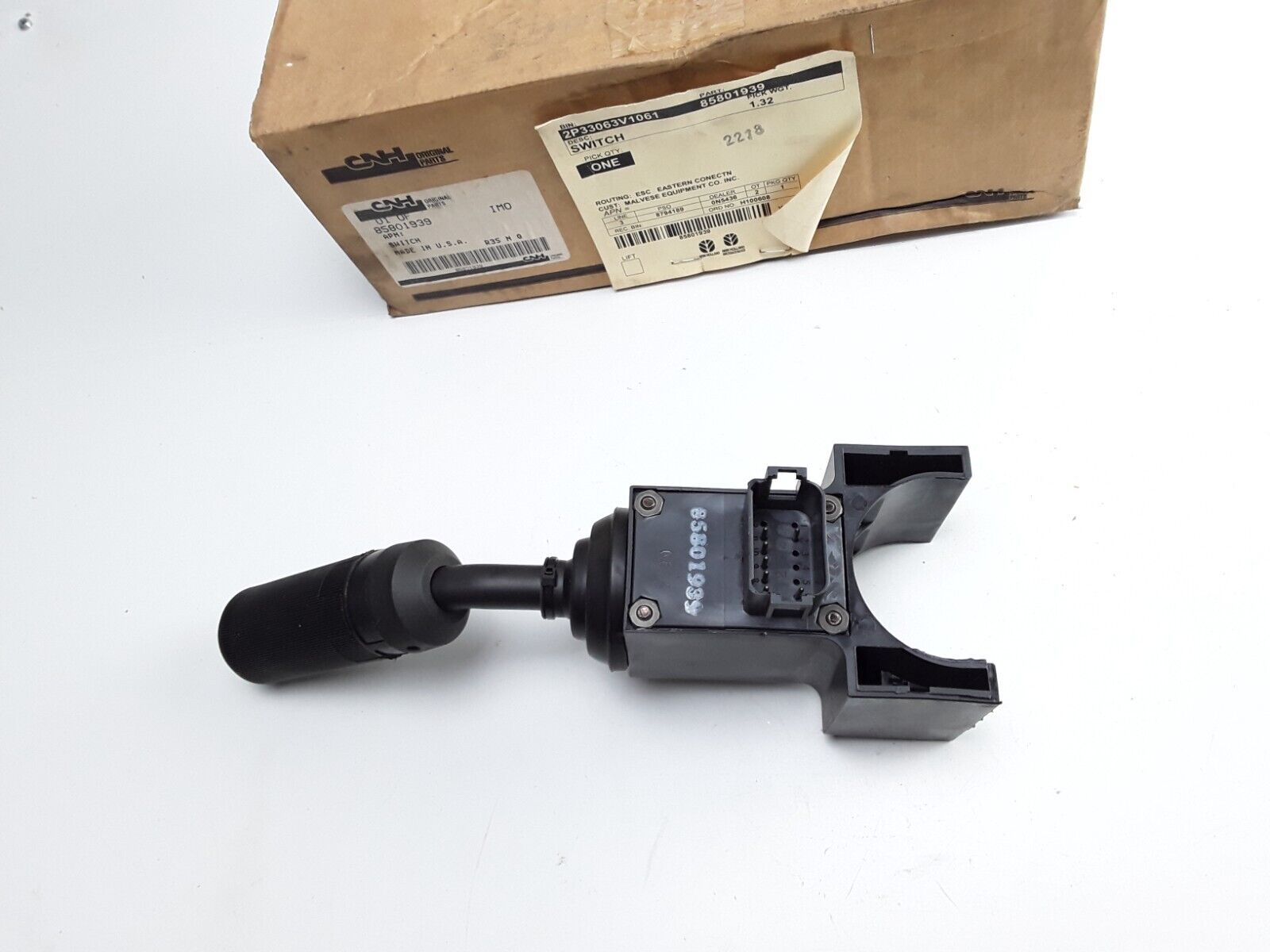 OEM New Holland 85801939 Wiper Control Switch 555E, 575E, 655E,675E, LB75,LB75.B - HotCarParts