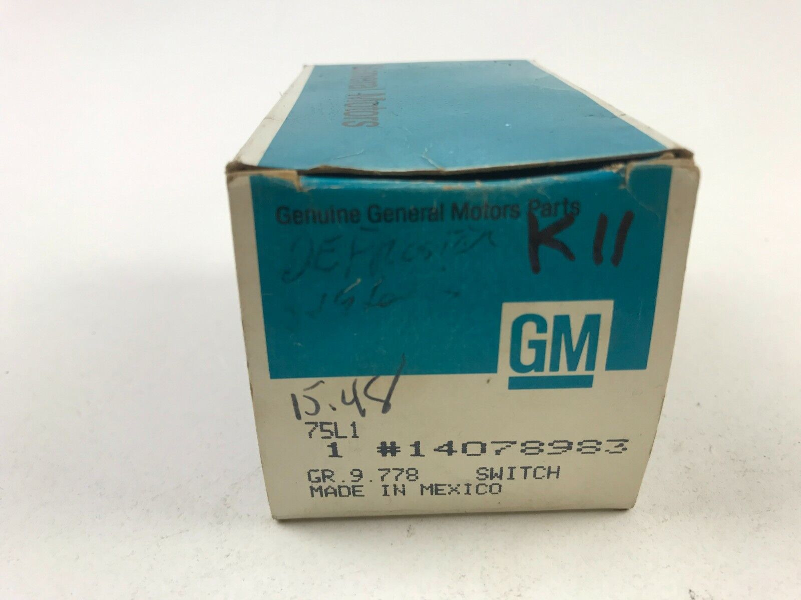 GENUINE GM OEM Window Defroster - Switch 14078983 for Cadillac, Chevrolet FAST S - HotCarParts