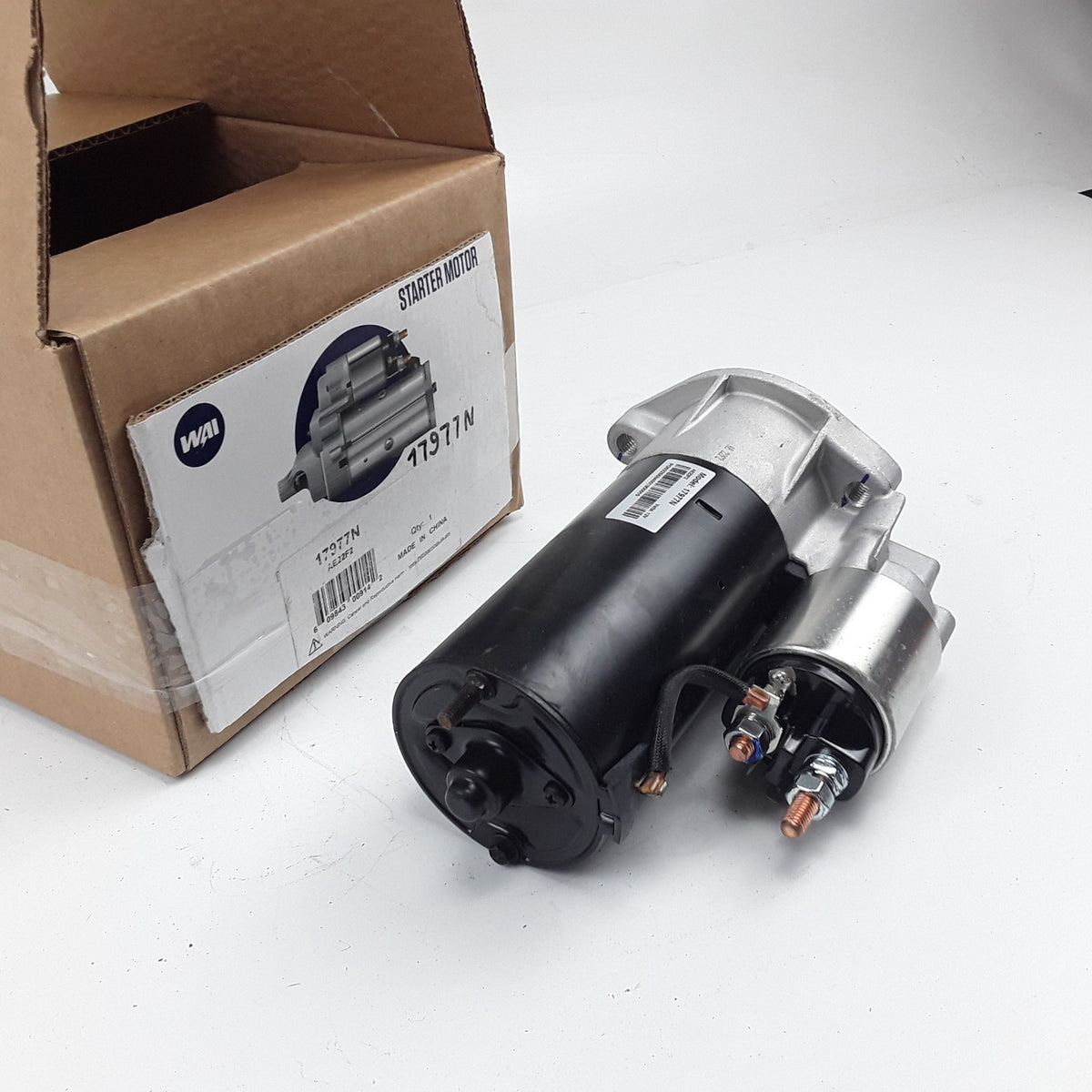 Starter Motor Fits Audi S4 Volkswagen Passat (1997, 2002, 2004-2005) 2.7L, 2.0L