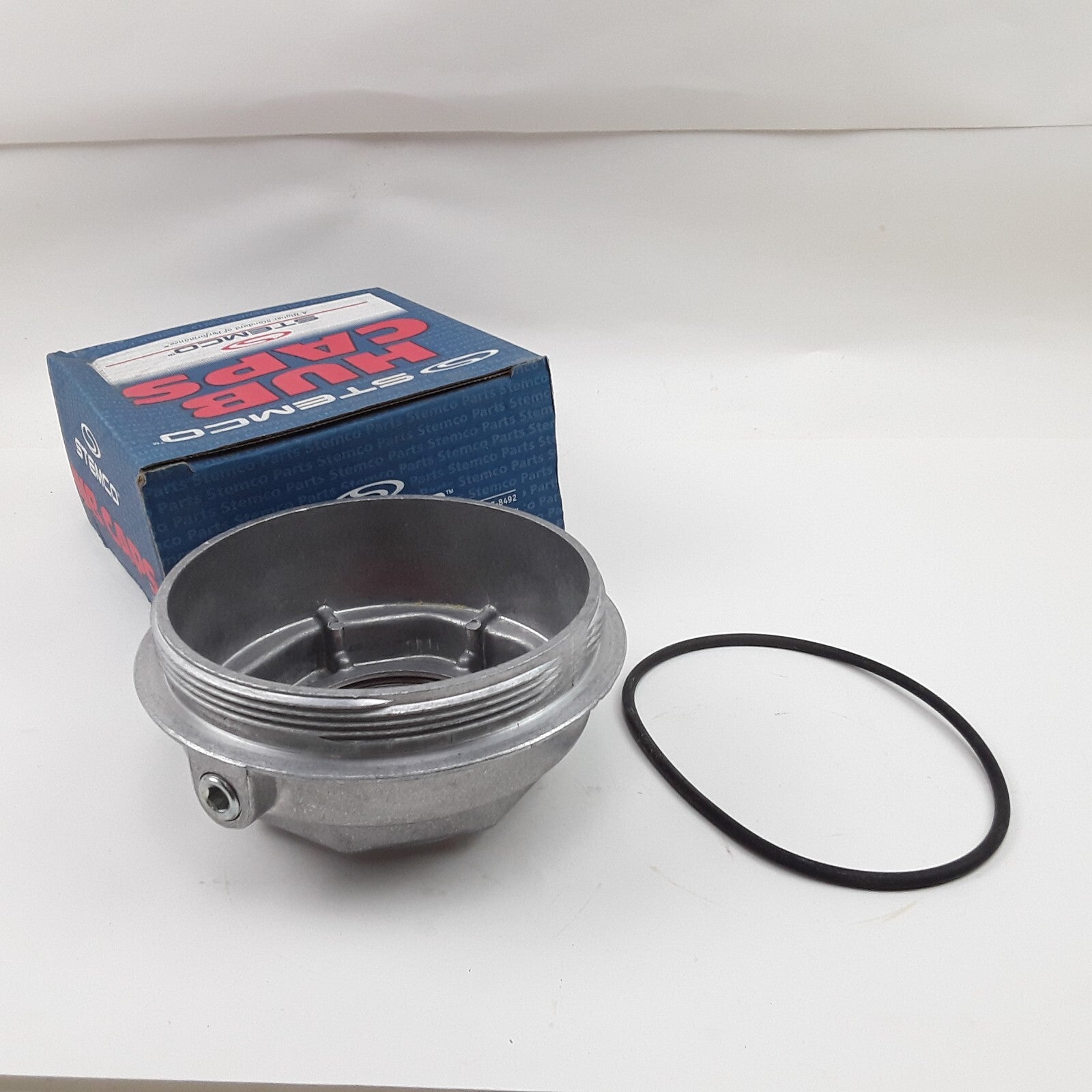 Stemco 343-4075 , 4075 Hub Cap with Pipe Plug Heavy Duty