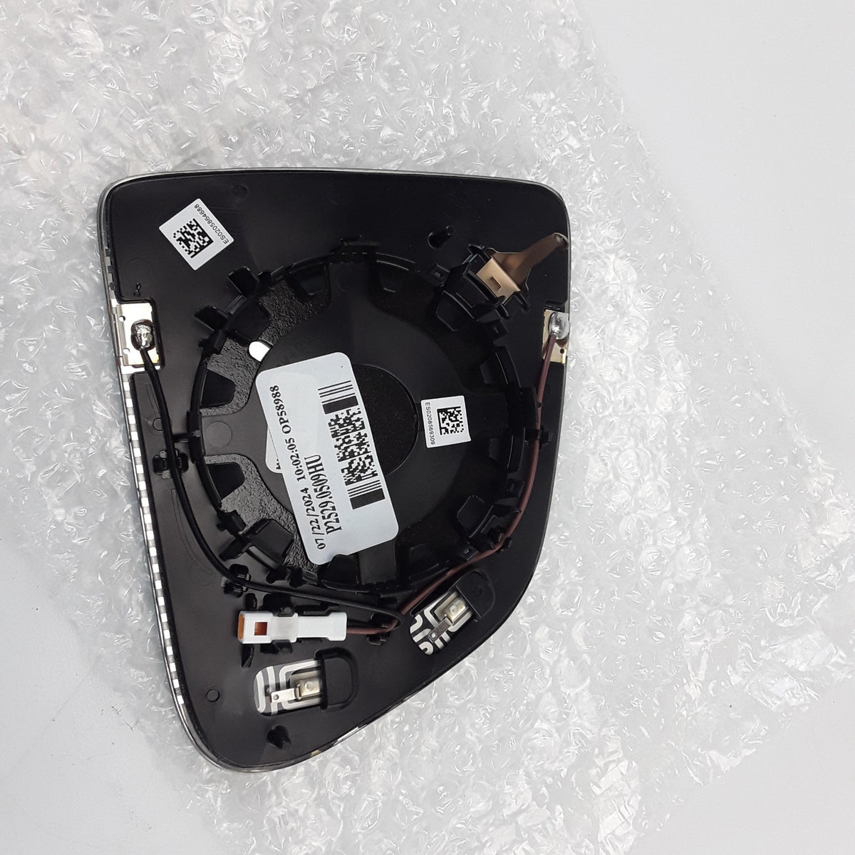 Model Y Left Side Exterior Door Mirror Glass 1615880-00-A Genuine OEM