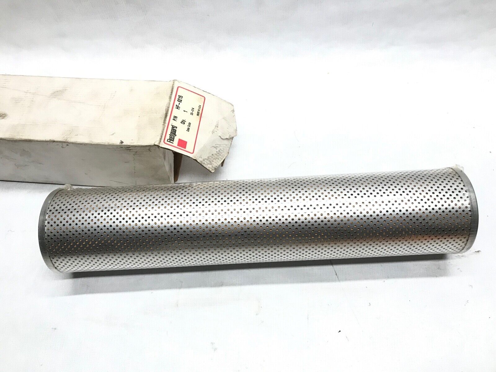 HF6215 Fleetguard Hydraulic FILTER - HotCarParts