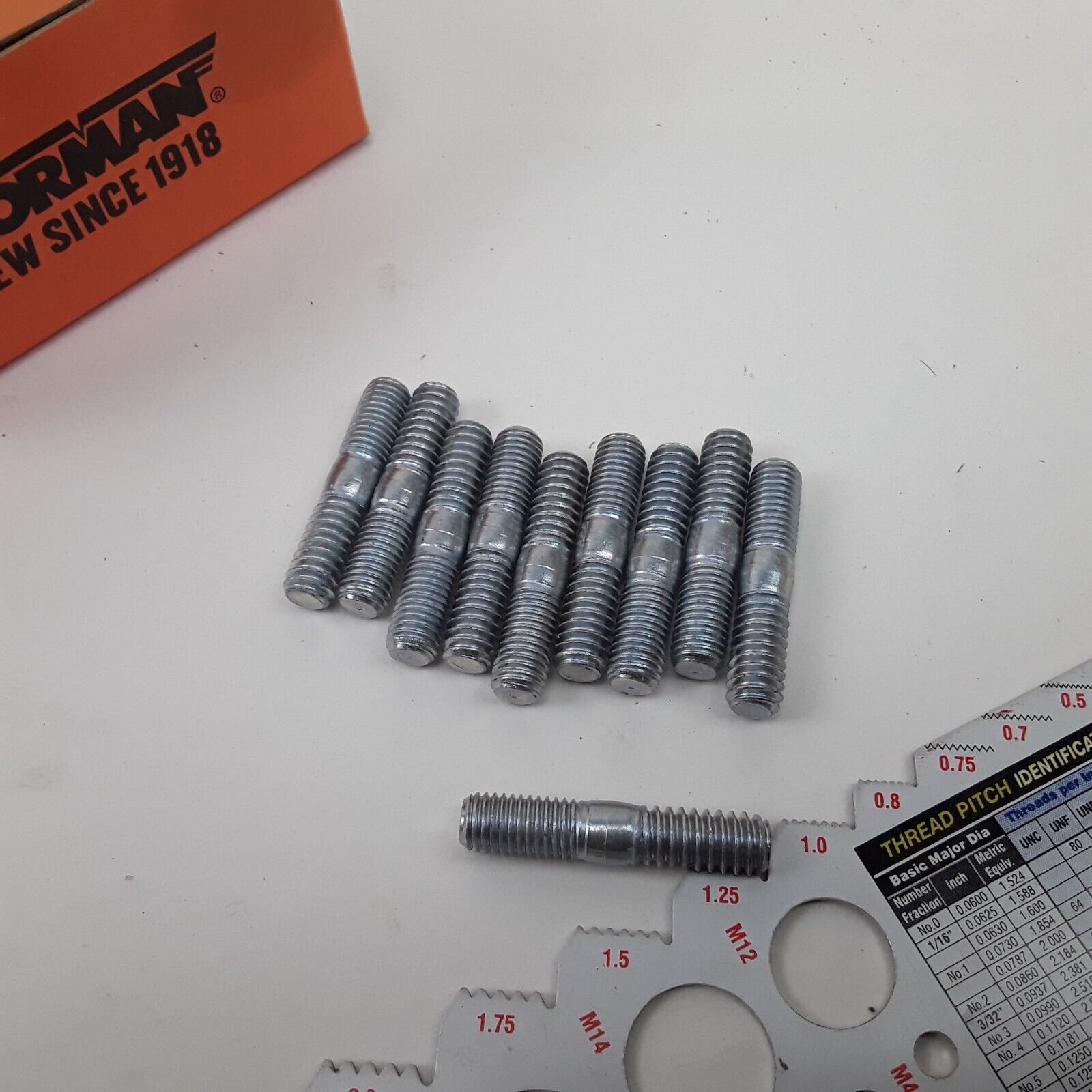 Double Ended Stud Steel - 1/4-20 x 1/2 In. and 1/4-28 x 1/2 In Pack of 10