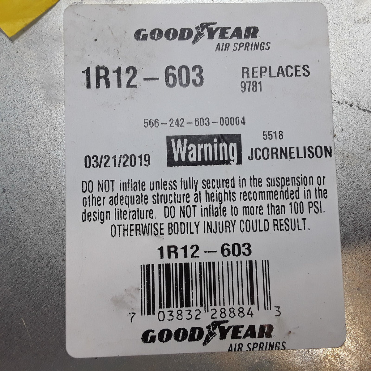 OEM Goodyear 1R12-603 Rolling Lobe Air Springs Fits Freightliner Trucks