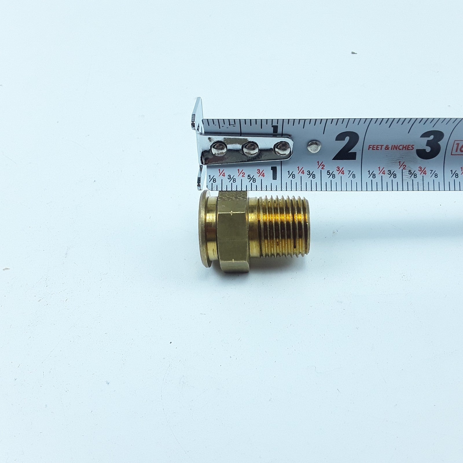 Quick Connect 1/2 NPT Adapter Fitting 20395038 For Class 8 Trucks & Equipment