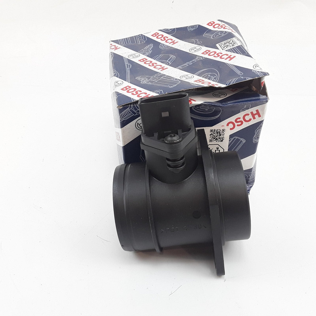 Mass Airflow Sensor Fits Volkswagen Beetle Jetta Golf (1998 1999 2000 2001-2004)