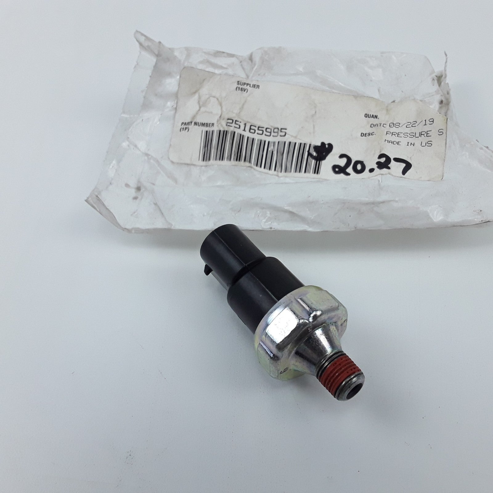 Mack 25165995 Pressure Switch For Mack Replaces 1MR2472M2