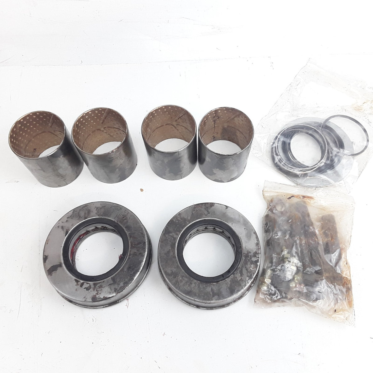 Steering King Pin Set For International 1400 1652SC 1900 2554 2574 (1965-2005)